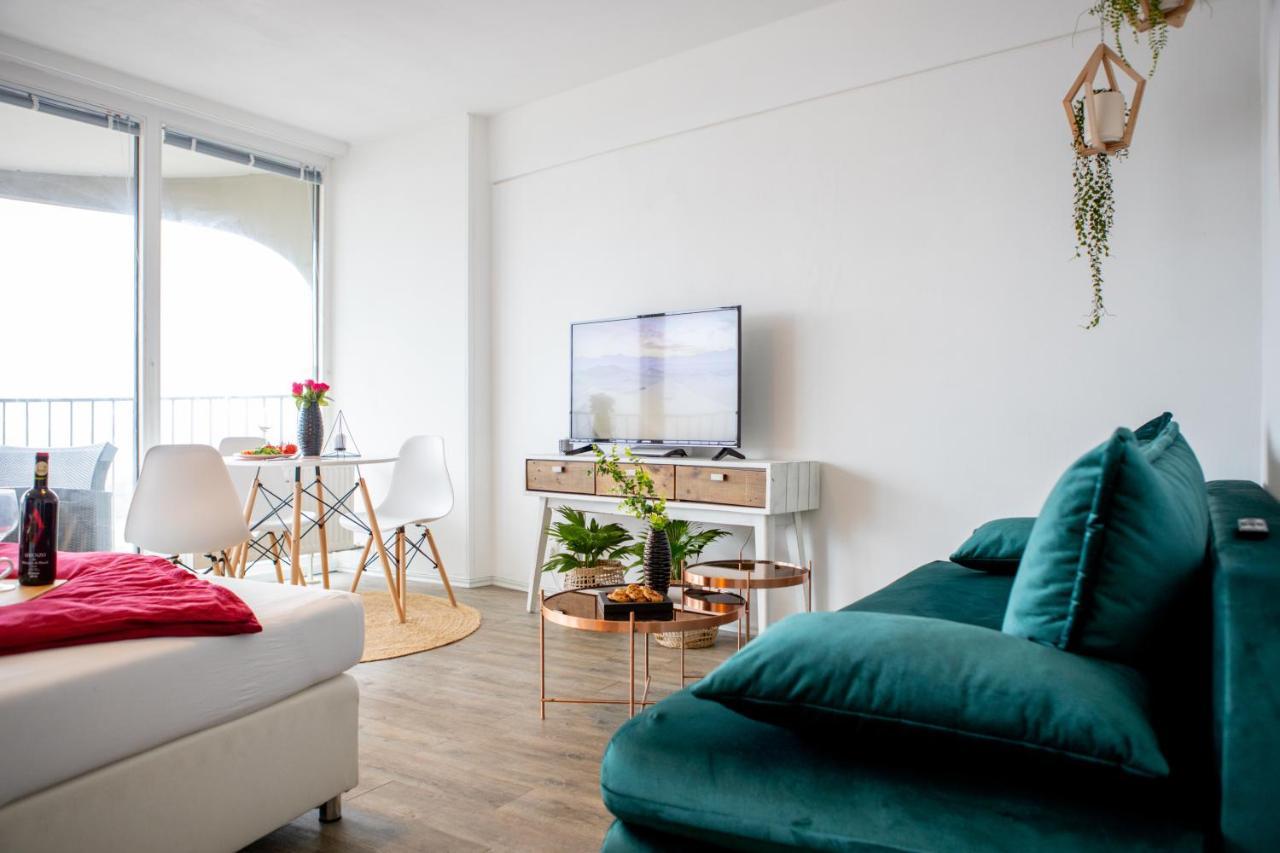 Modernes Apartment Mit Tollem Blick Ueber Die Stadt Augsburg Exterior photo