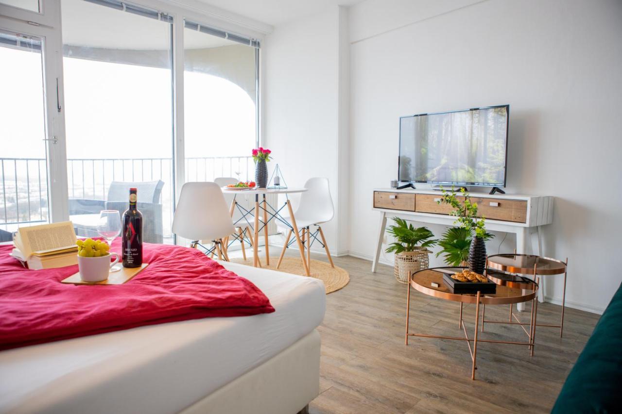 Modernes Apartment Mit Tollem Blick Ueber Die Stadt Augsburg Exterior photo