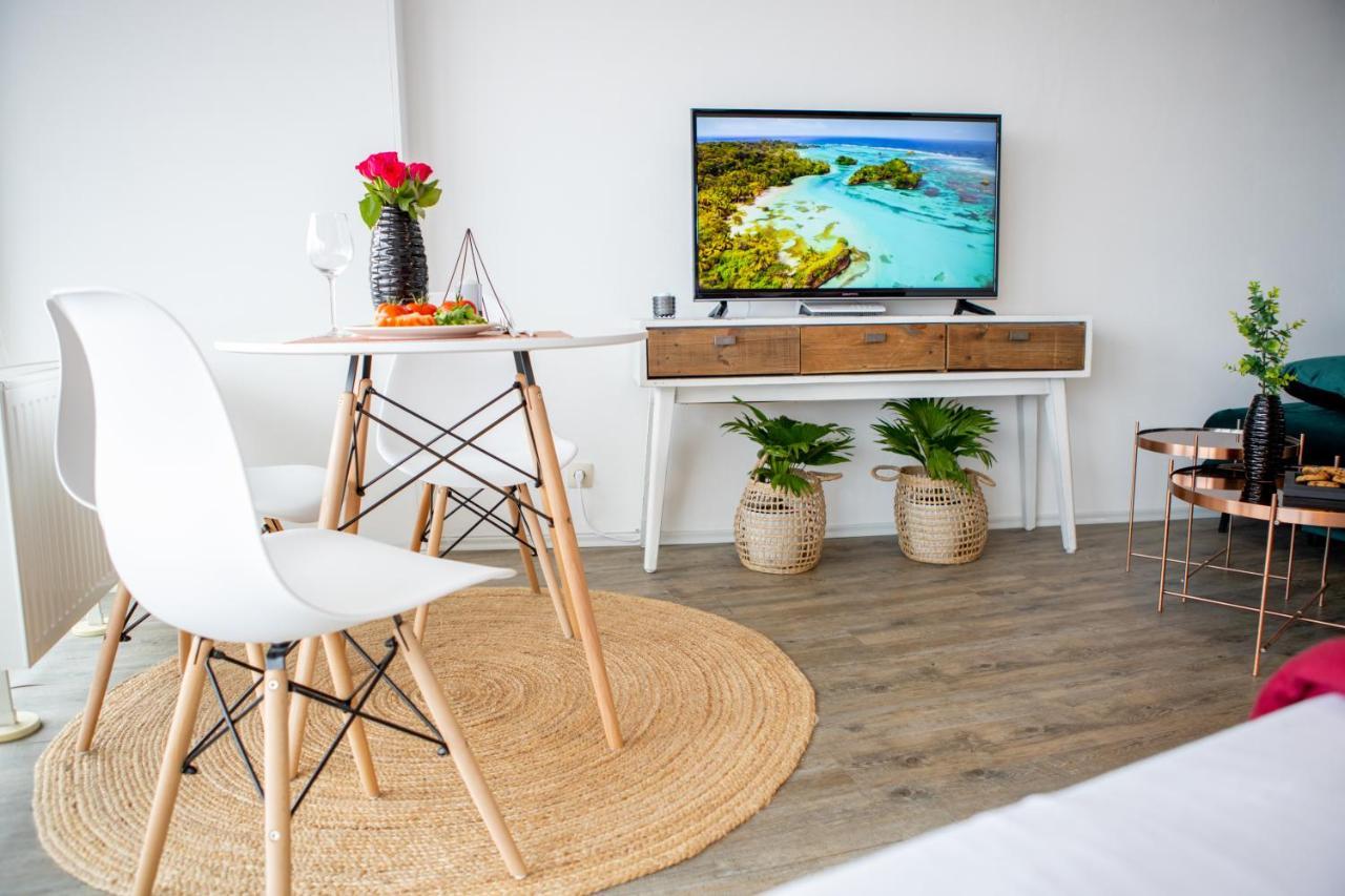 Modernes Apartment Mit Tollem Blick Ueber Die Stadt Augsburg Exterior photo