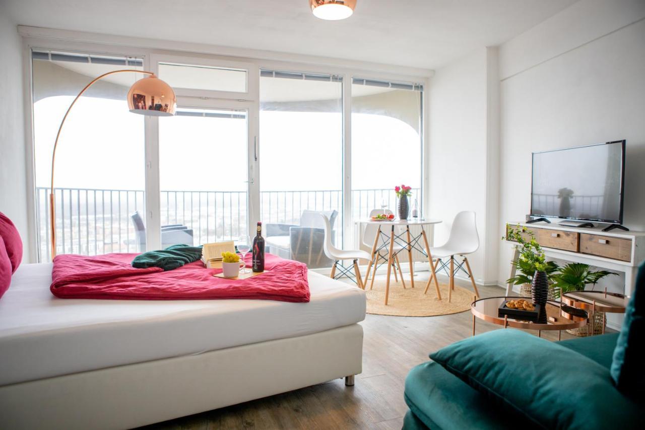 Modernes Apartment Mit Tollem Blick Ueber Die Stadt Augsburg Exterior photo