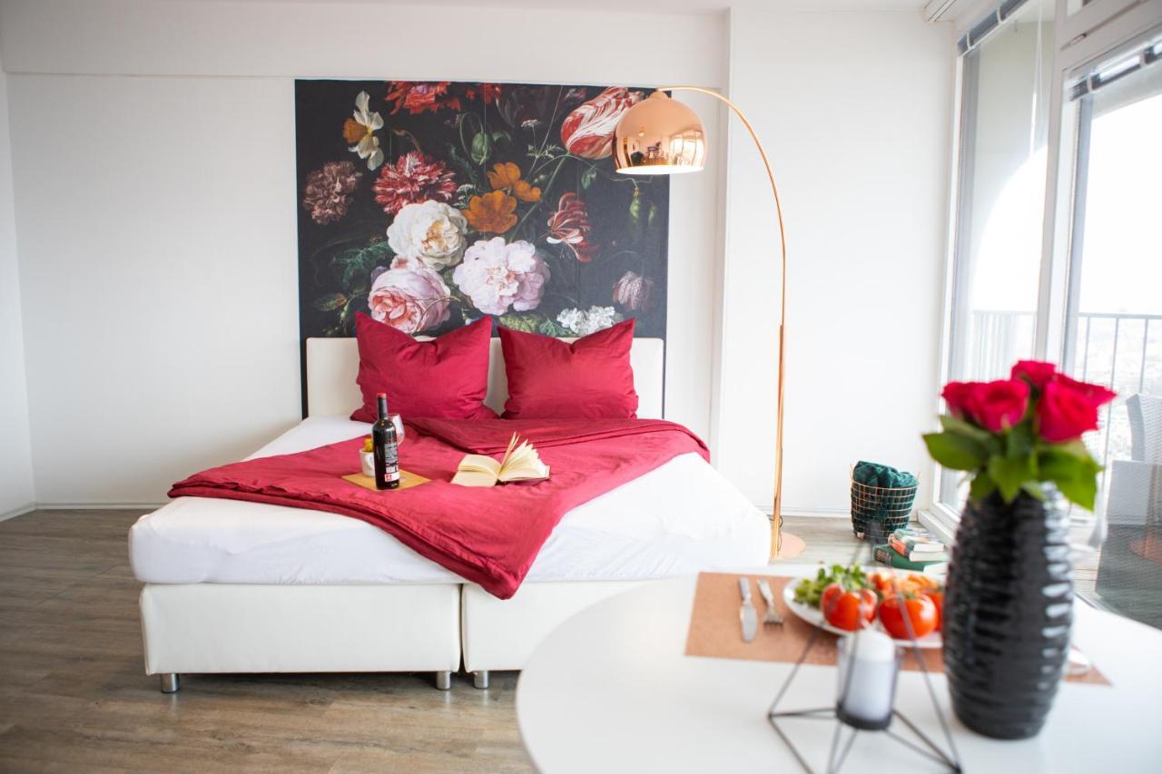 Modernes Apartment Mit Tollem Blick Ueber Die Stadt Augsburg Exterior photo